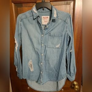 Mossimo sz XS boyfriend fit distressed lightweight jean button up